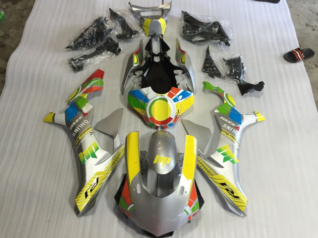 15-19 Argent Yamaha R1 Carénage Moto