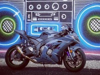 J'ai récemment acheté un ensemble de carénages pour ma zx10r 2017 et je les ai fait peindre sur mesure. Il y a eu quelques difficultés avec l'expédition et le temps, mais nous en sommes responsables. J'ai rencontré quelques problèmes avec la peinture ne correspondant pas à ce que je voulais et ils ont sauté dessus et l'ont parfaitement réparée. Même s'ils devraient arriver parfaits, sachez que si quelque chose ne va pas, ils arrangent les choses le plus rapidement possible.
