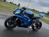 J'ai acheté un nouveau kit de carénage pour ma Yamaha R6 2007 et cela l'a définitivement rendu bien meilleur. Beau produit personnalisé bien fait et excellent service client